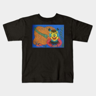 whila this beast drinks poison a snake sucks his blood 1982 - Maria Primachenko Kids T-Shirt